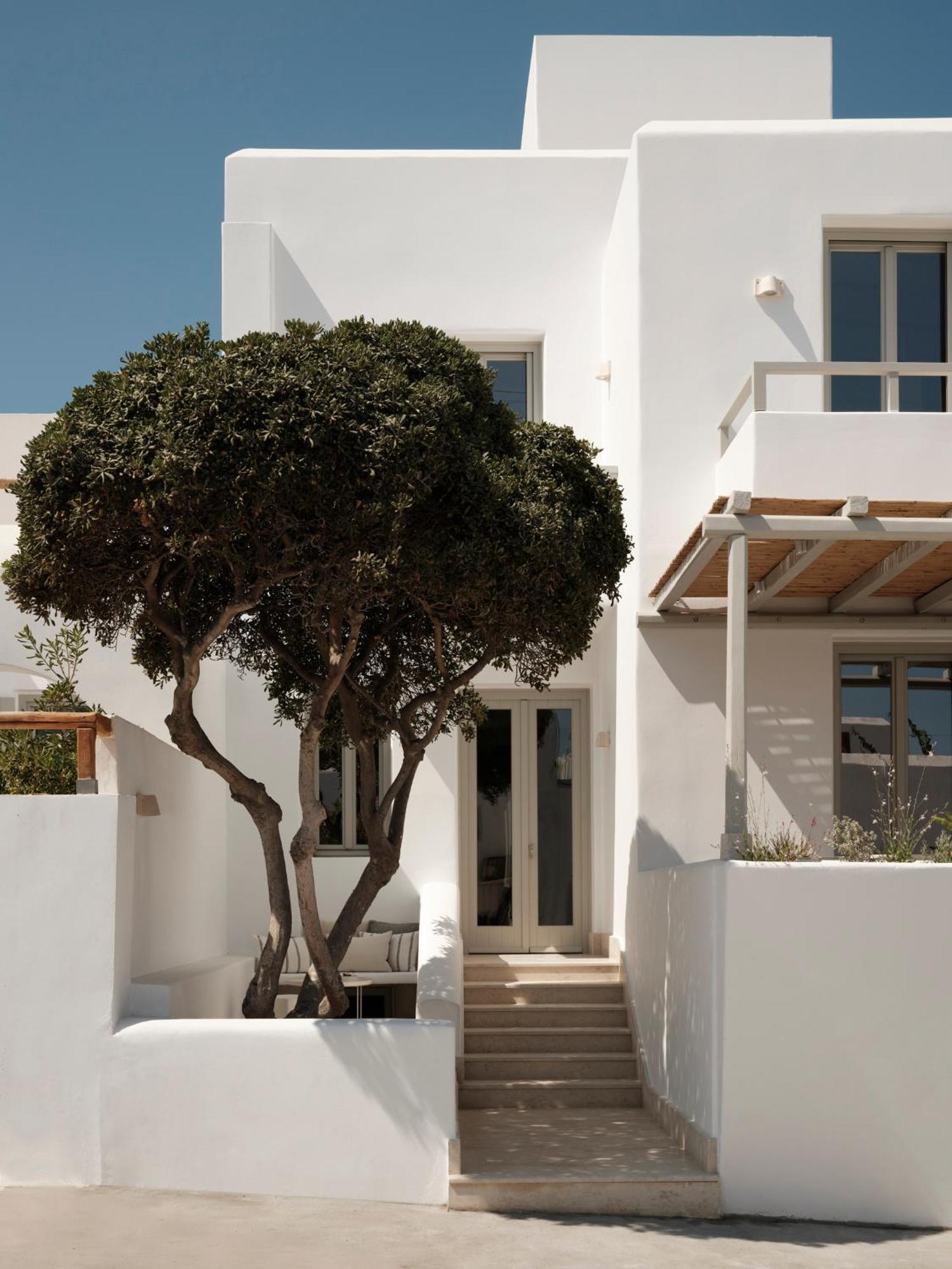 Akria Seaside Suites 纳乌萨 外观 照片