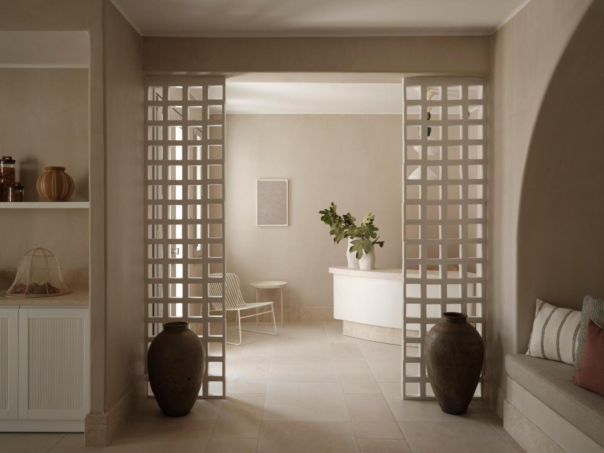 Akria Seaside Suites 纳乌萨 外观 照片