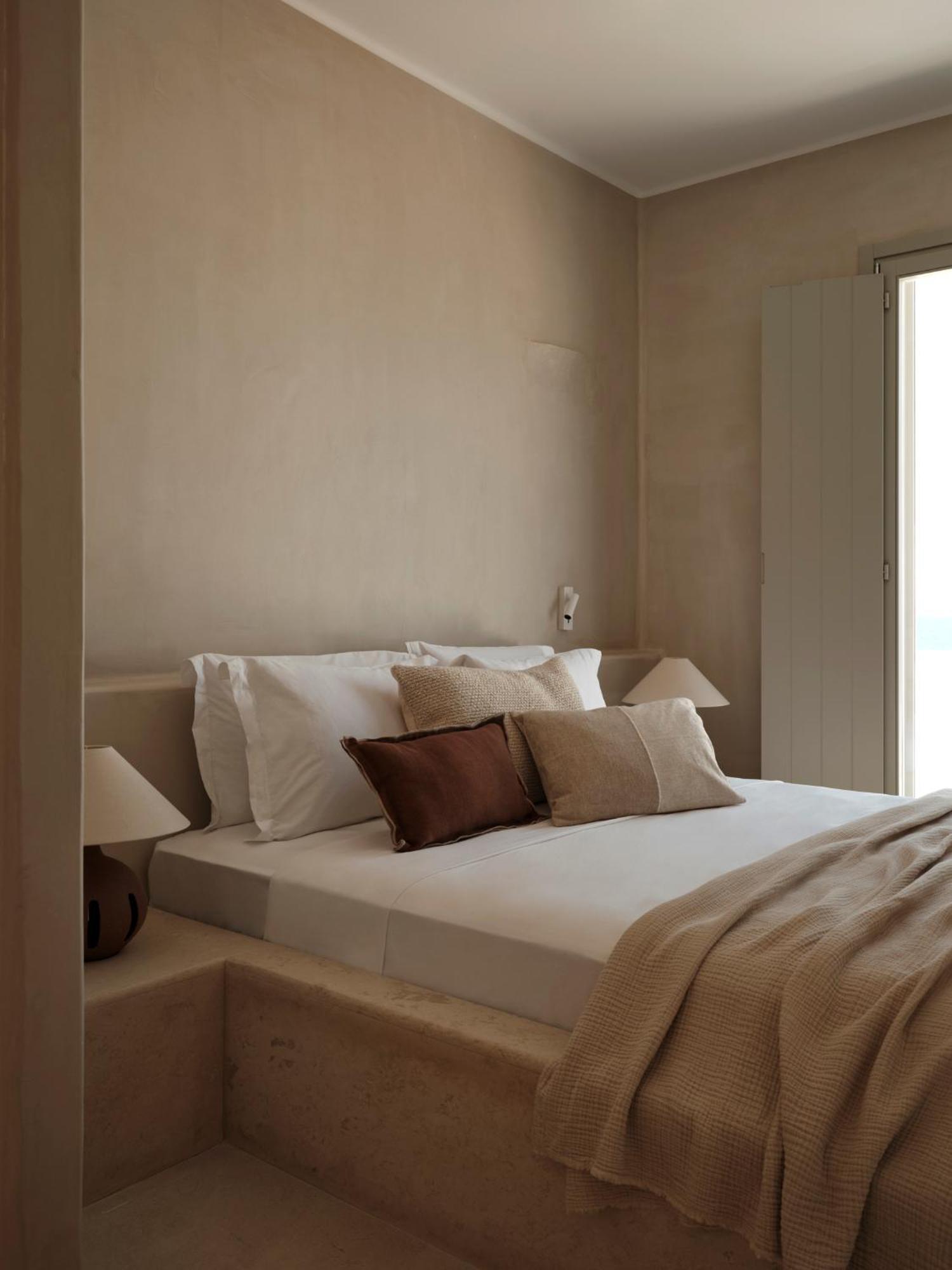 Akria Seaside Suites 纳乌萨 外观 照片