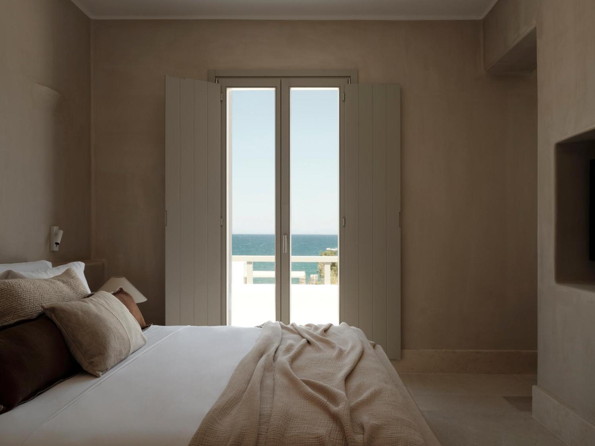 Akria Seaside Suites 纳乌萨 外观 照片